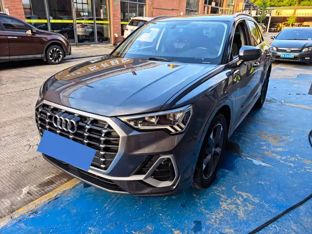 Audi Q3 2020