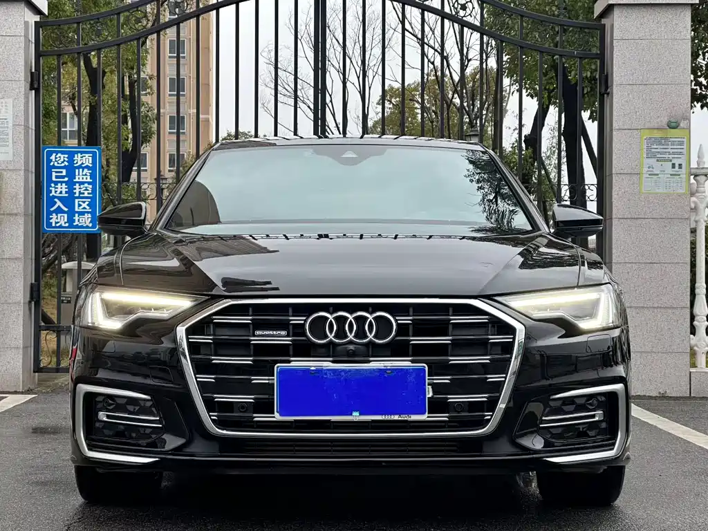 Audi A6L 2023 — фото 2