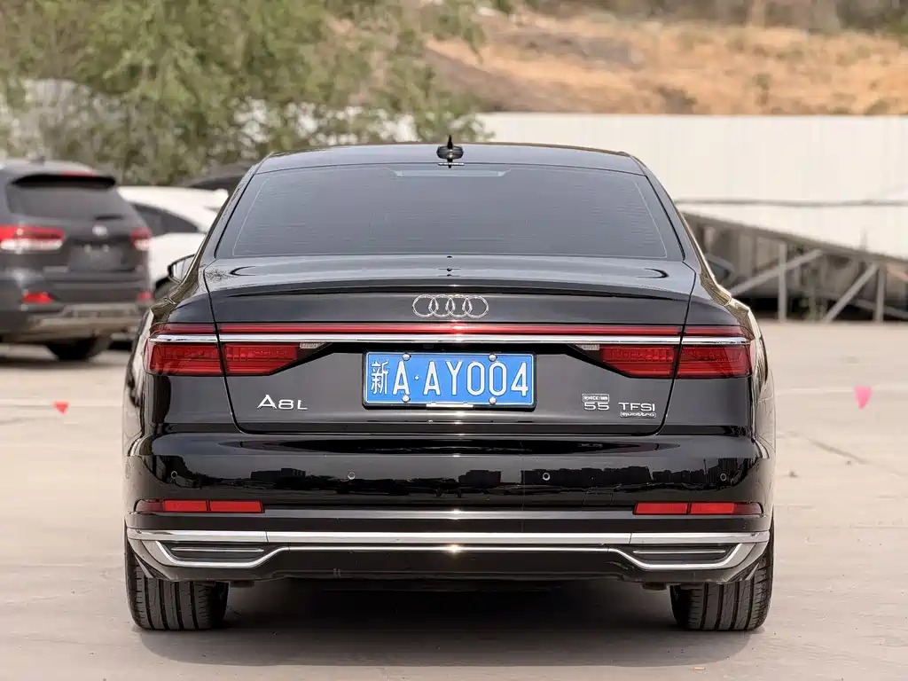 Audi A8 2021