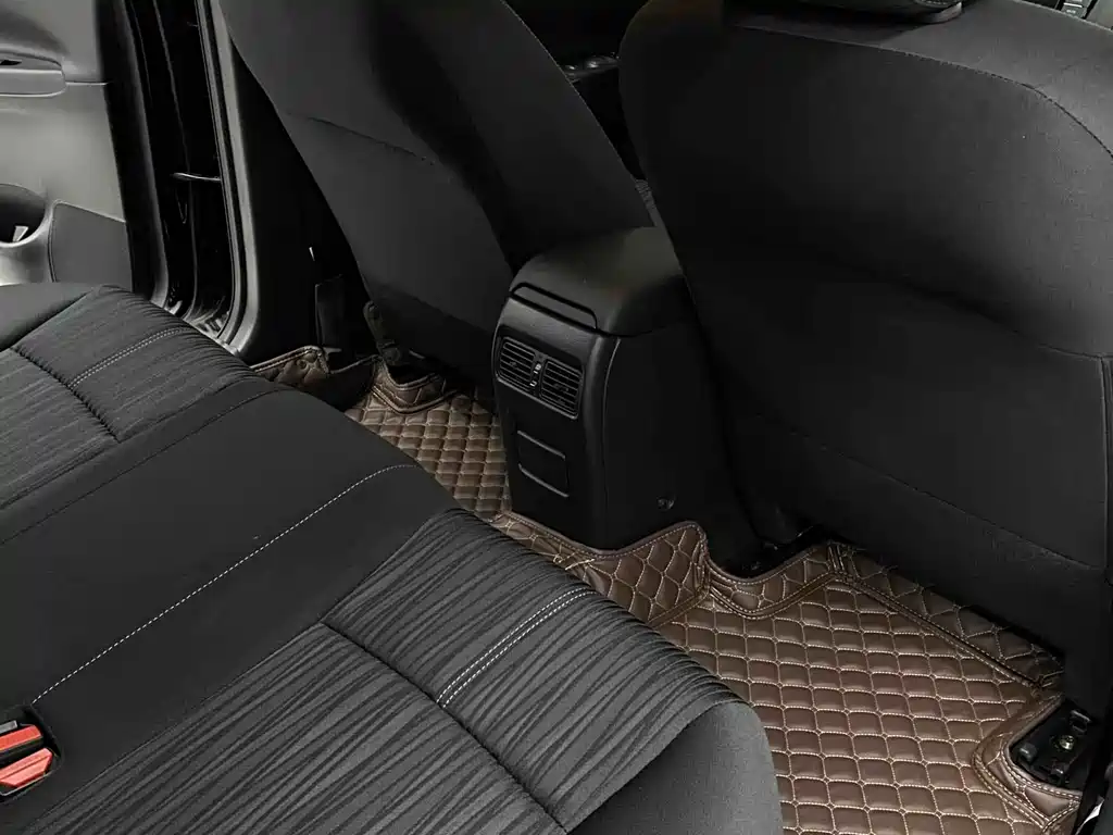 Nissan Sylphy 2024 — фото 14