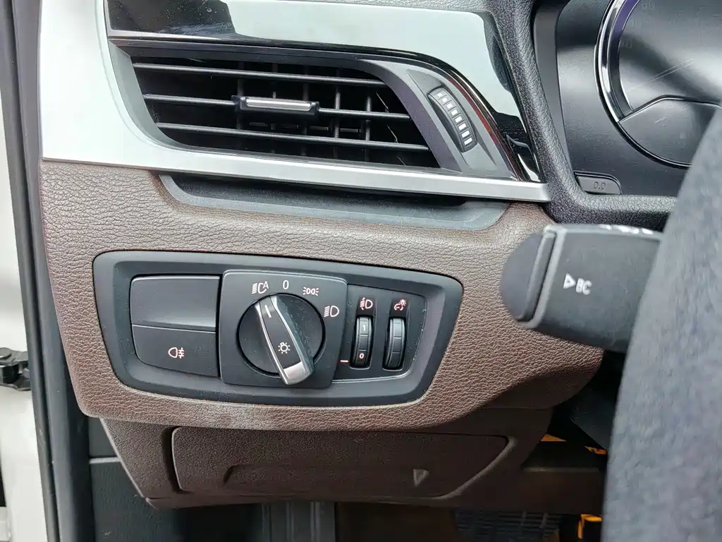 BMW X1 2023 — фото 17