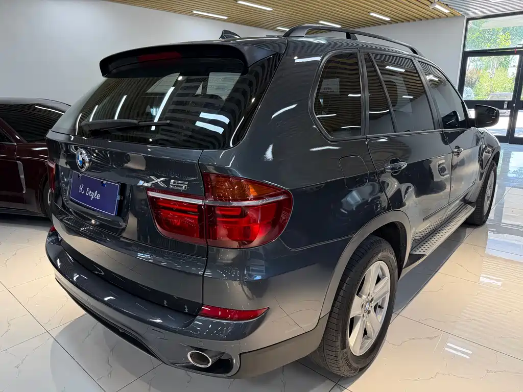 BMW X5 2012 — фото 17