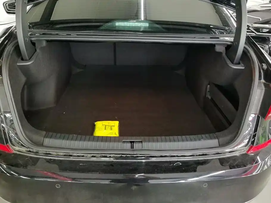 Volkswagen Passat 2024
