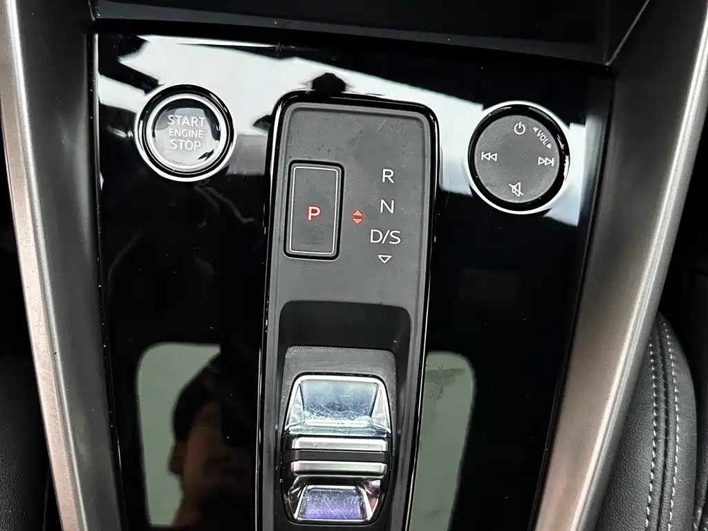 Audi A3 2023 — фото 22