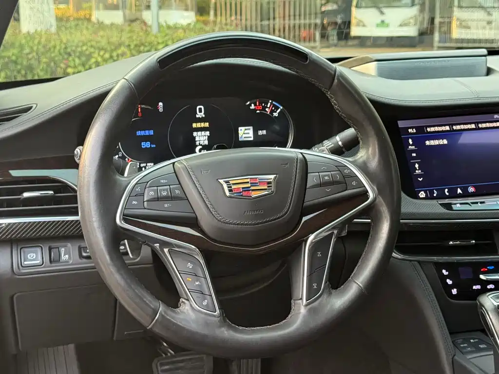 Cadillac CT6 2019 — фото 10