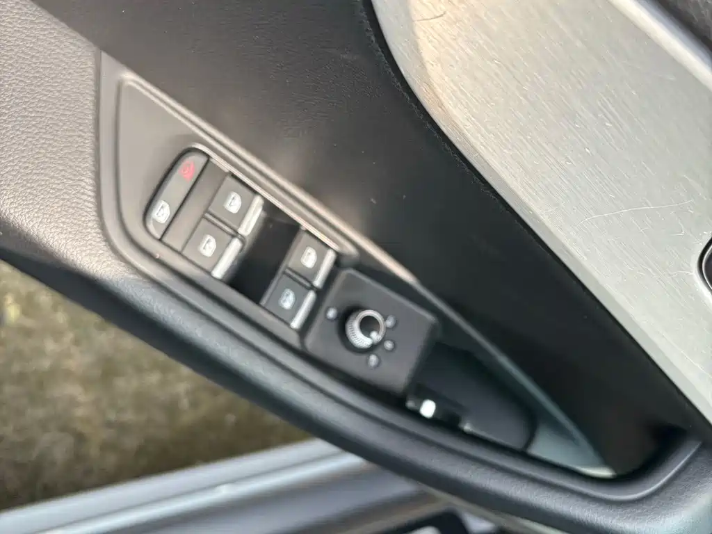 Audi A4L 2017