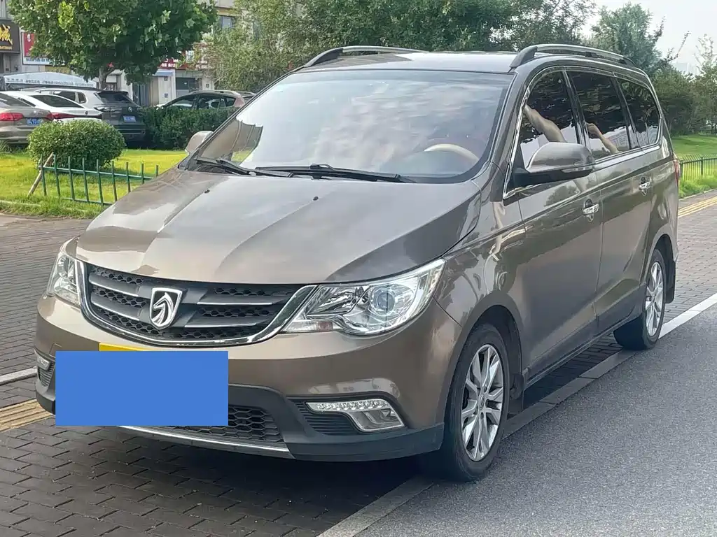 Baojun 730 2014