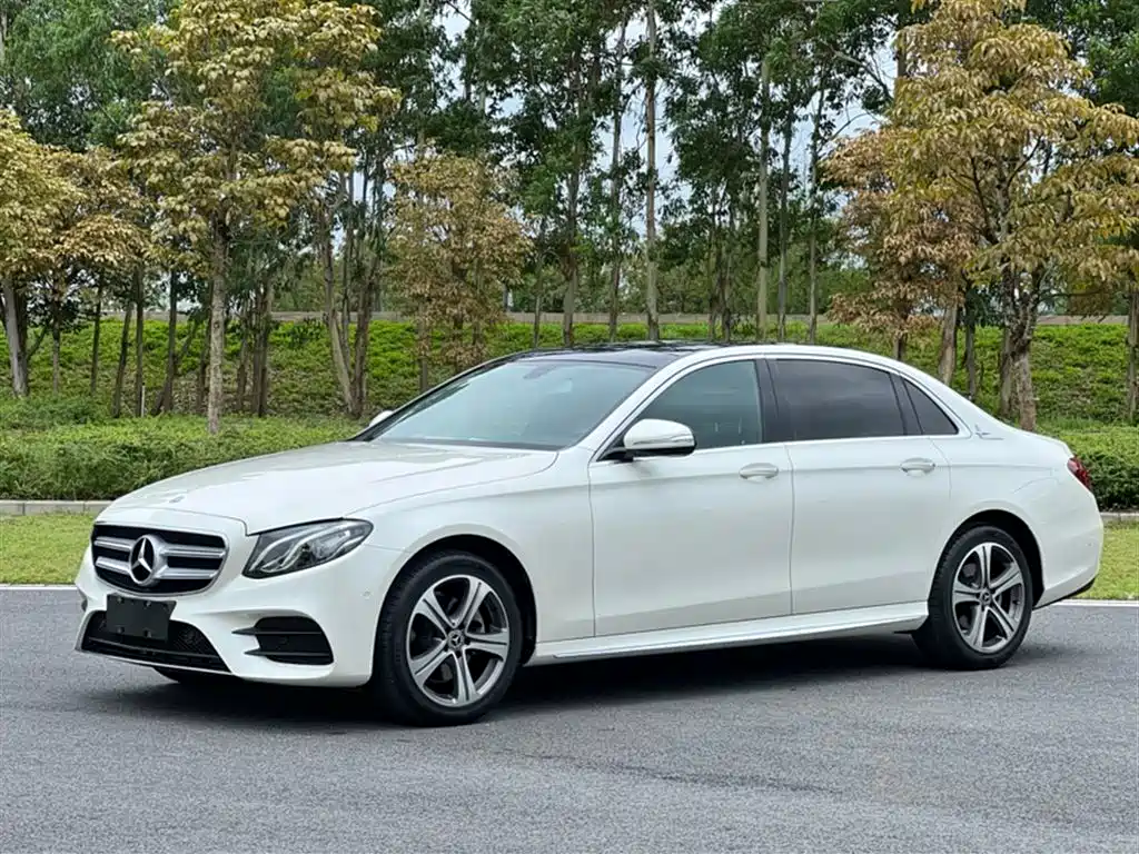 Mercedes-Benz E-Class 2019 — фото 1
