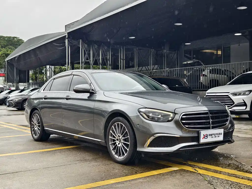Mercedes-Benz E-Class 2021