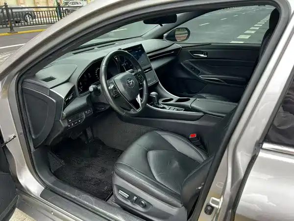 Toyota Avalon 2022