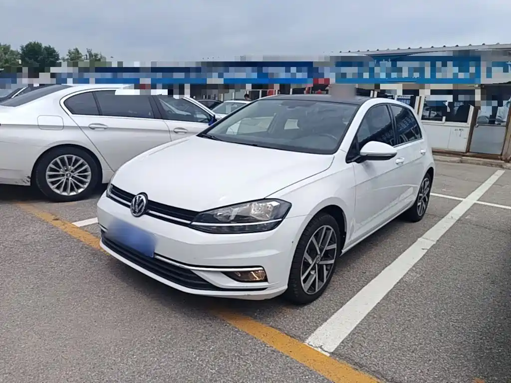 Volkswagen Golf 2020