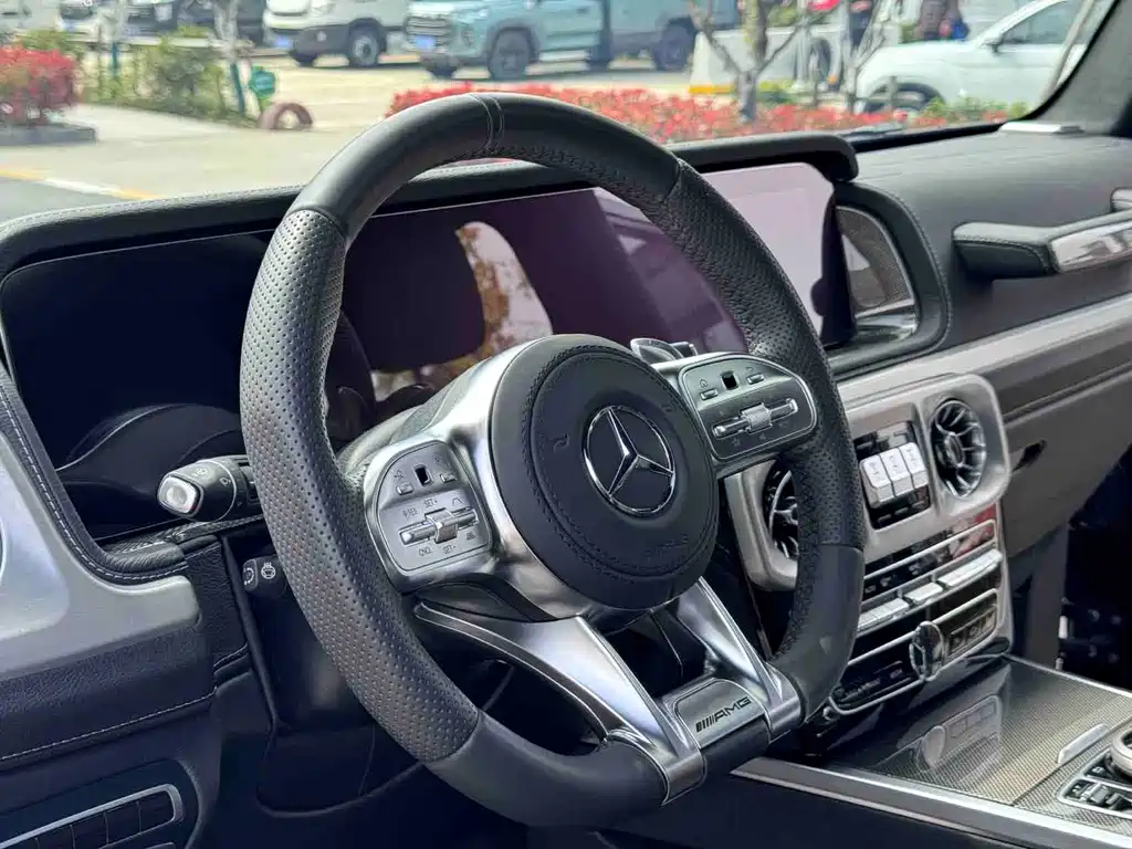 Mercedes-Benz G-Class 2023 — фото 13