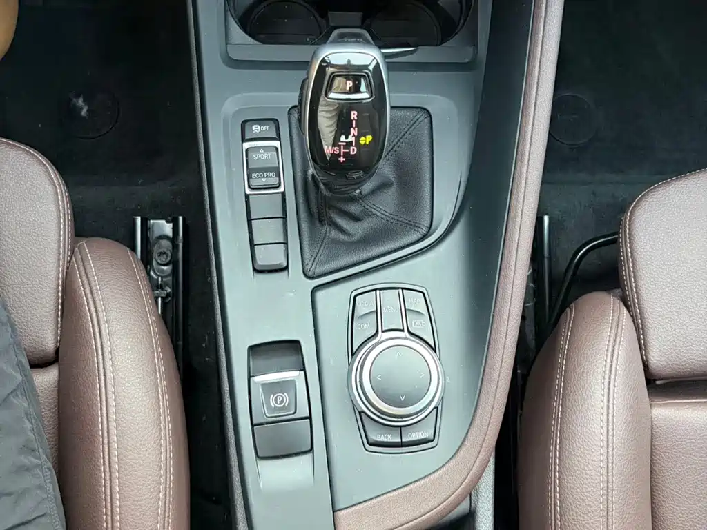 BMW X1 2022 — фото 11
