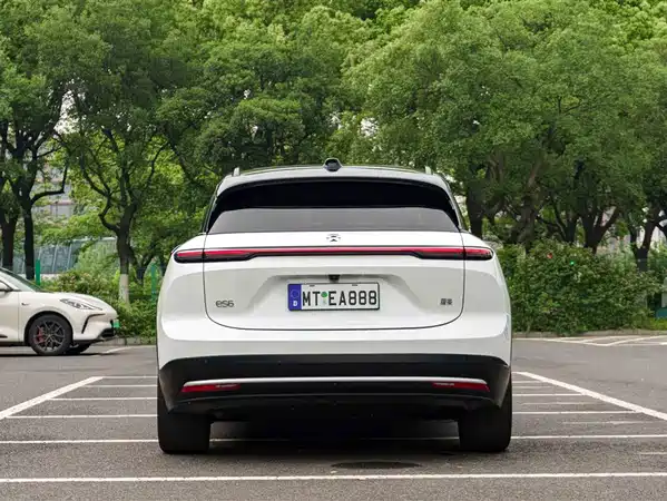 NIO ES6 2024