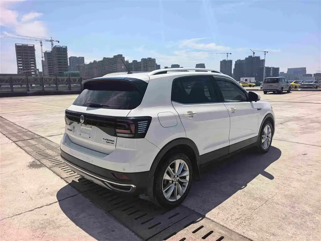 Volkswagen T-Cross 2020 — фото 8