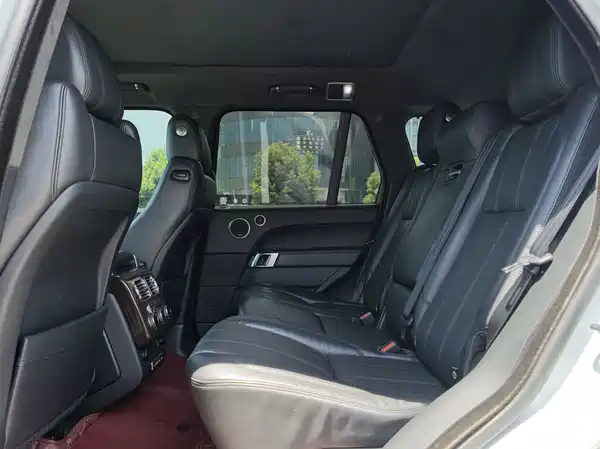 Land Rover Range Rover 2014
