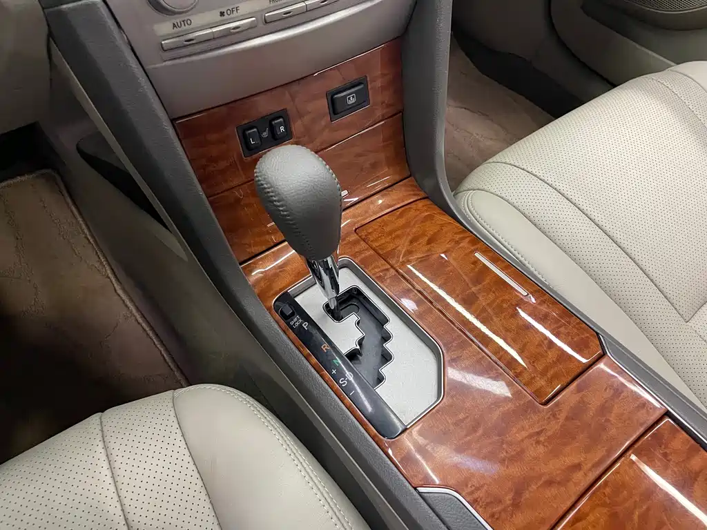 Toyota Camry 2008 — фото 29