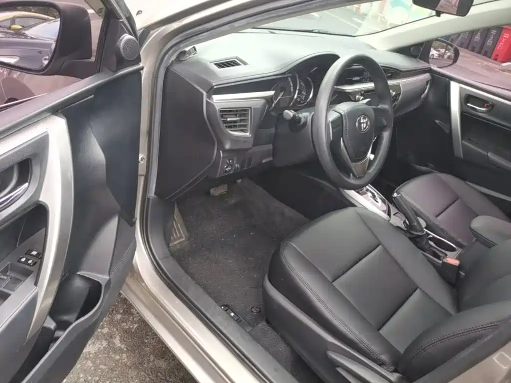 Toyota Corolla 2016 — фото 16