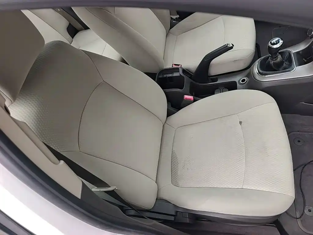 Chevrolet Cruze 2015 — фото 25