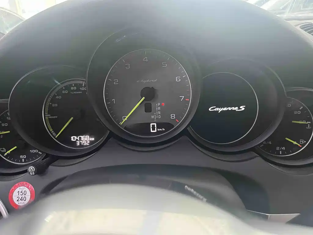 Porsche Cayenne New Energy 2018 — фото 13