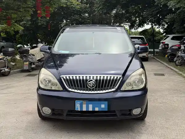 Buick GL8 2015