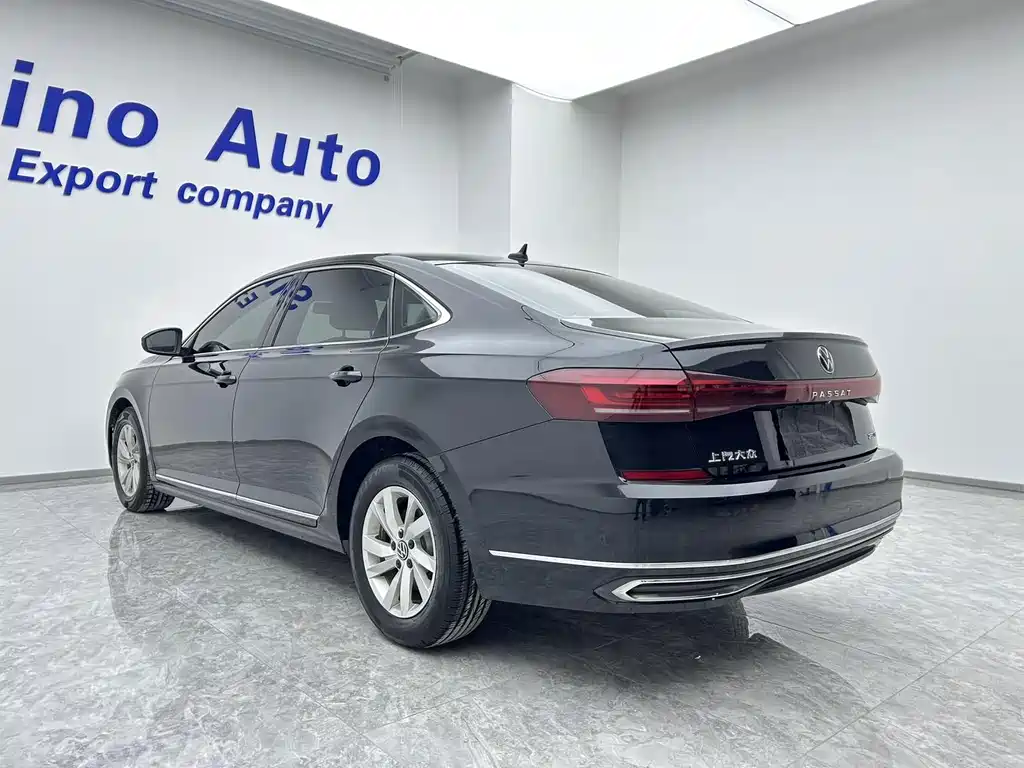 Volkswagen Passat 2022