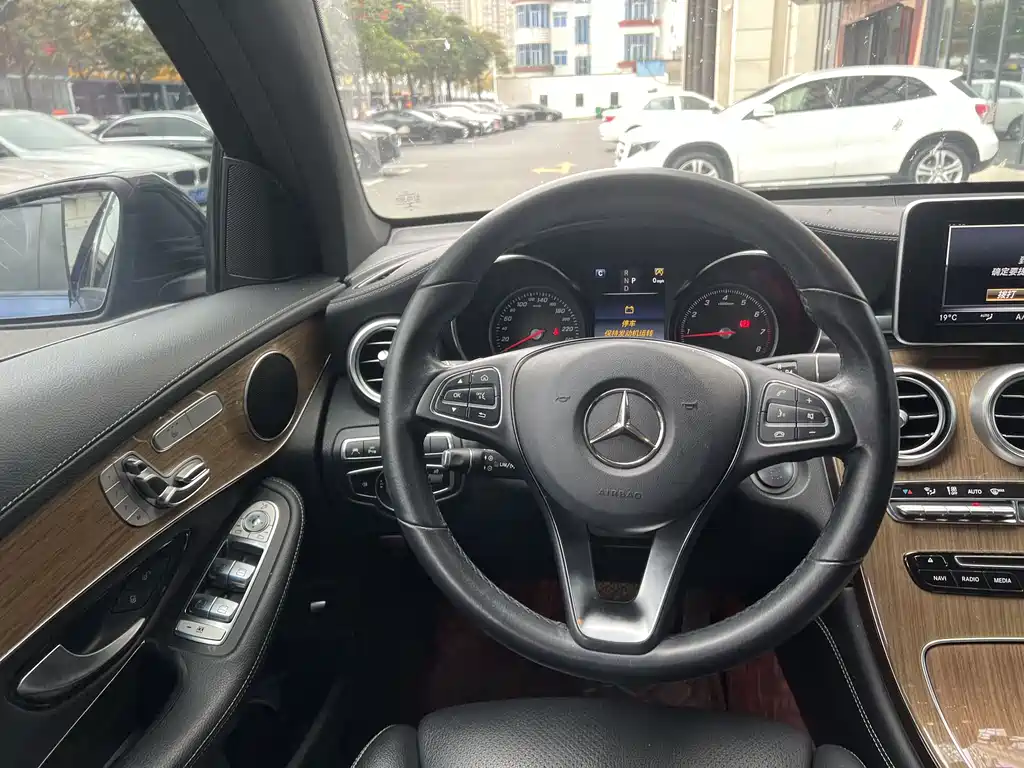 Mercedes-Benz GLC Coupe 2019 — фото 6