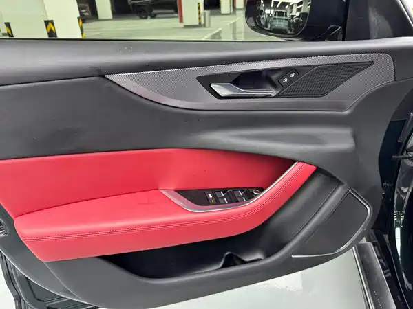 Jaguar XEL 2022