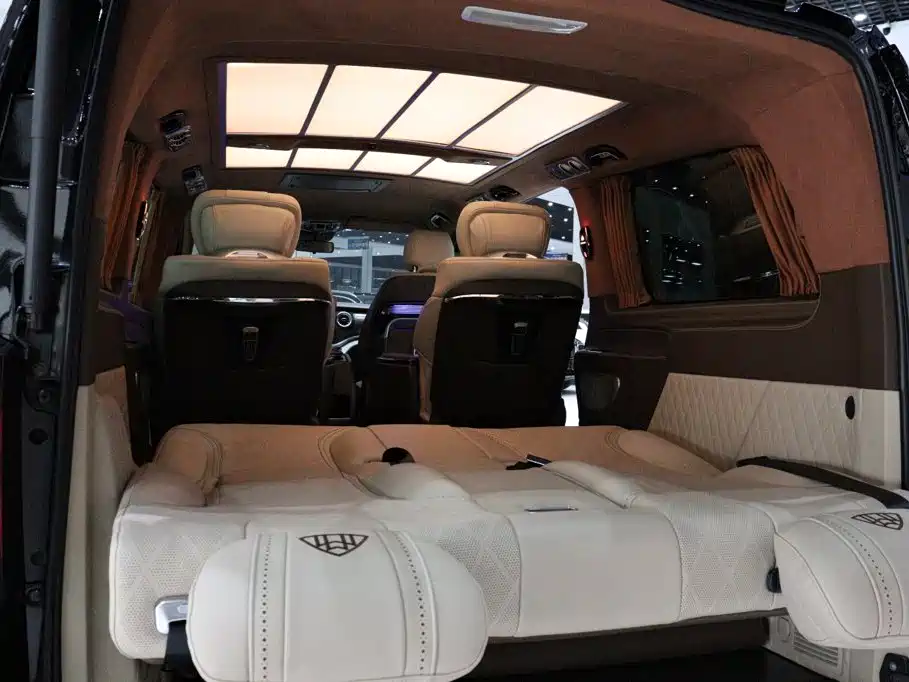 Mercedes-Benz Vito 2022 — фото 12