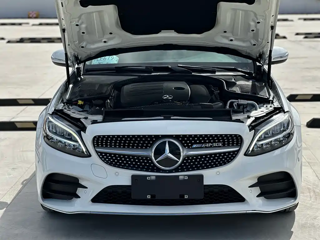 Mercedes-Benz C-Class 2018 — фото 23