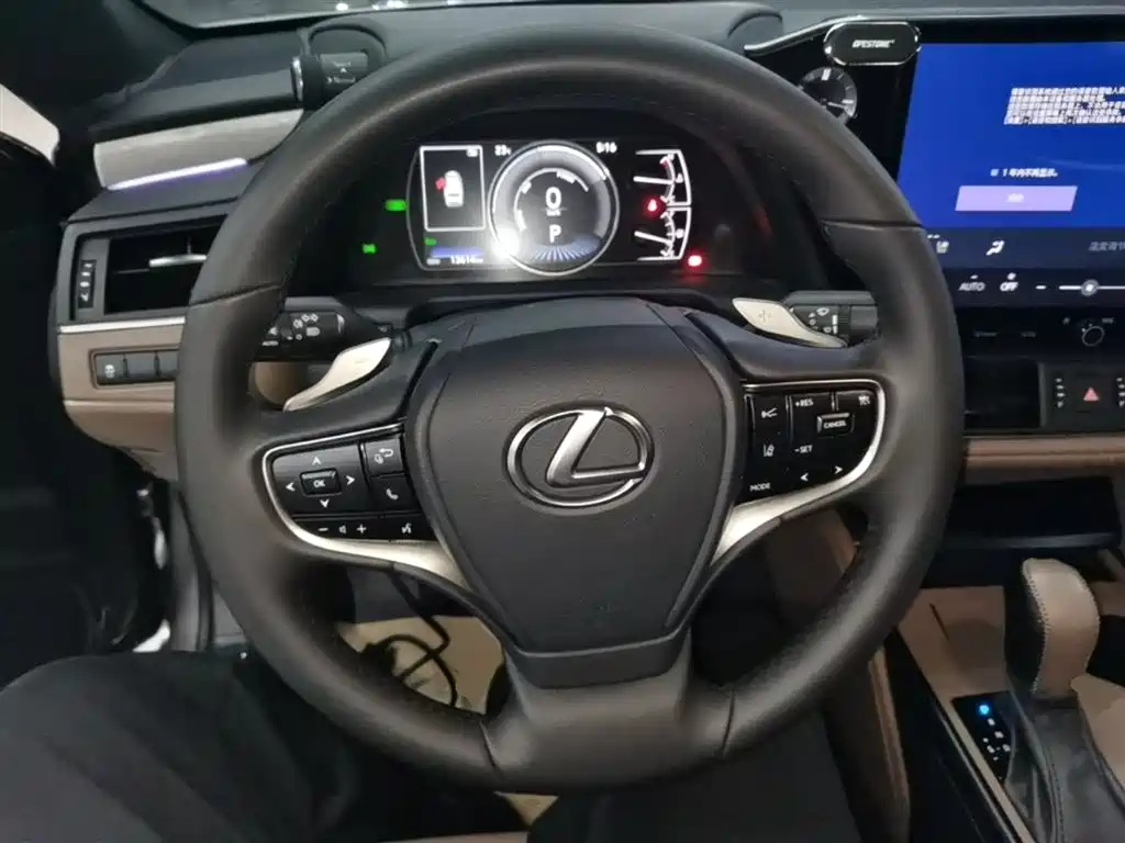 Lexus ES 2025 — фото 11