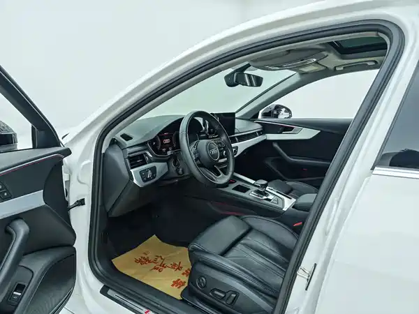 Audi A4L 2023