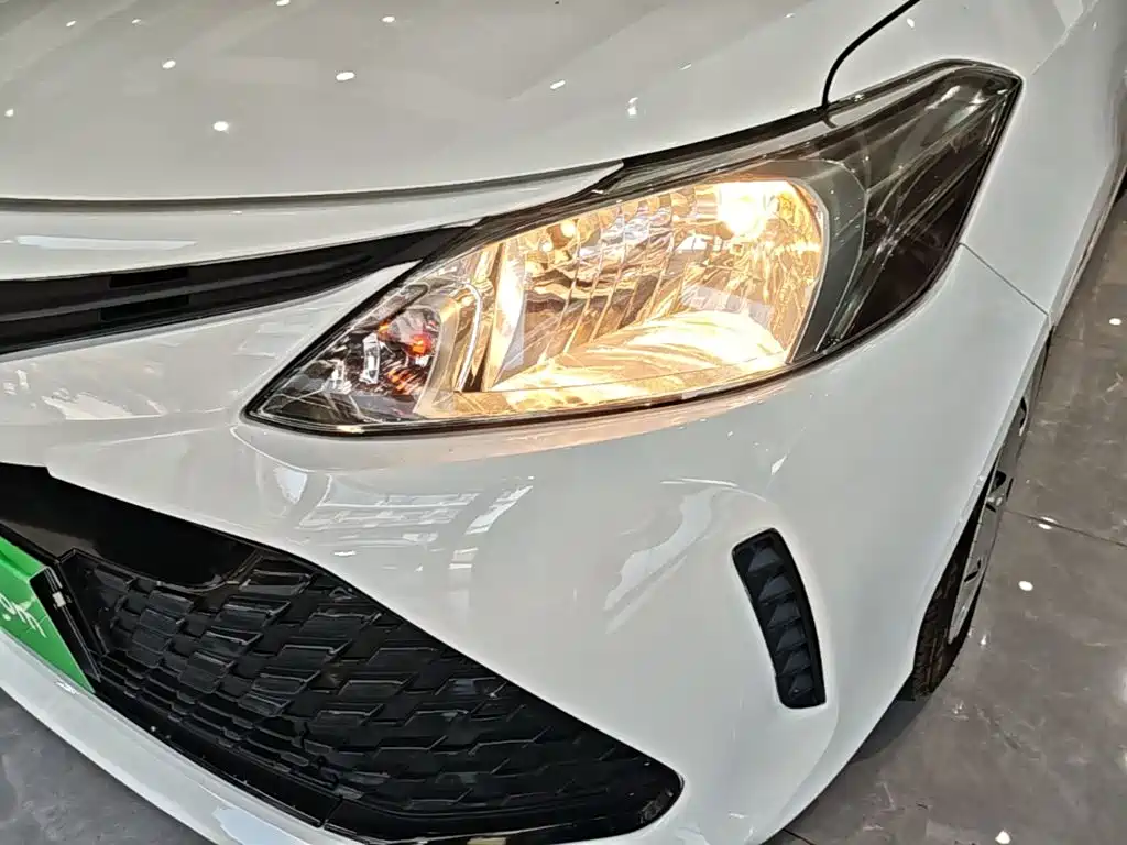 Toyota Vios FS 2018 — фото 24