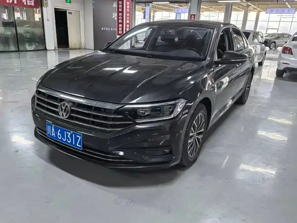 Volkswagen Sagitar 2020