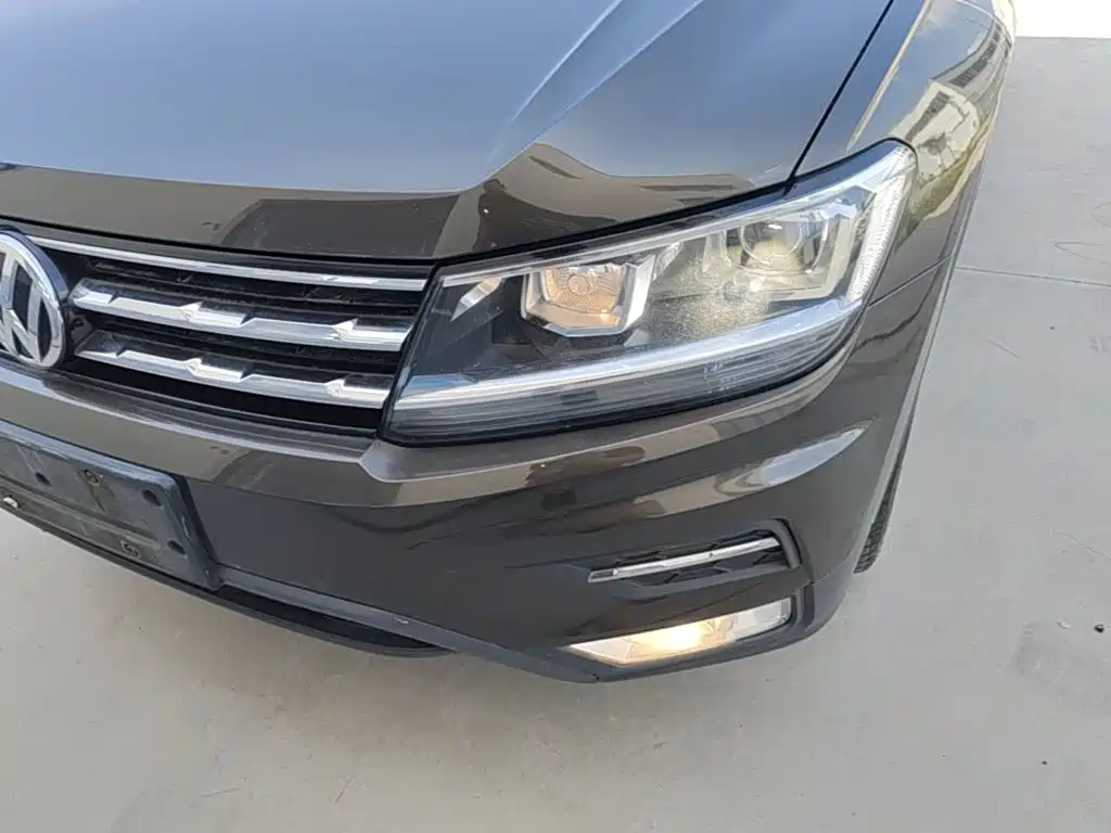 Volkswagen Tiguan L 2020 — фото 24