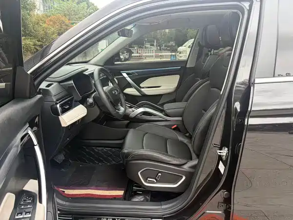 Geely Boyue 2022