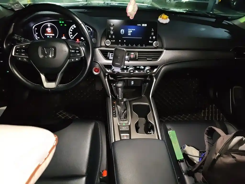 Honda Accord 2019 — фото 13