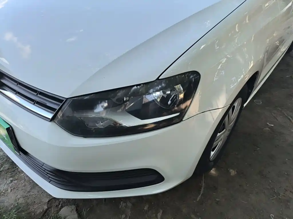 Volkswagen Polo 2017 — фото 24