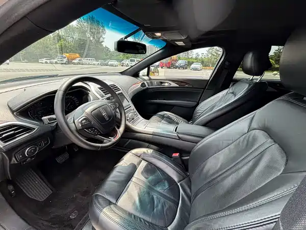 Lincoln MKZ 2017