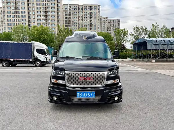 GMC SAVANA 2017