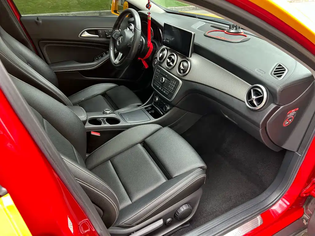 Mercedes-Benz GLA 2017 — фото 10