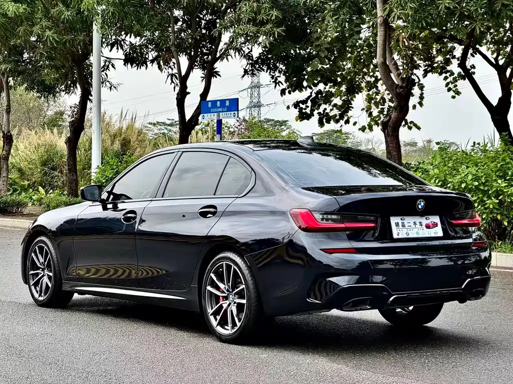 BMW 3 Series 2022