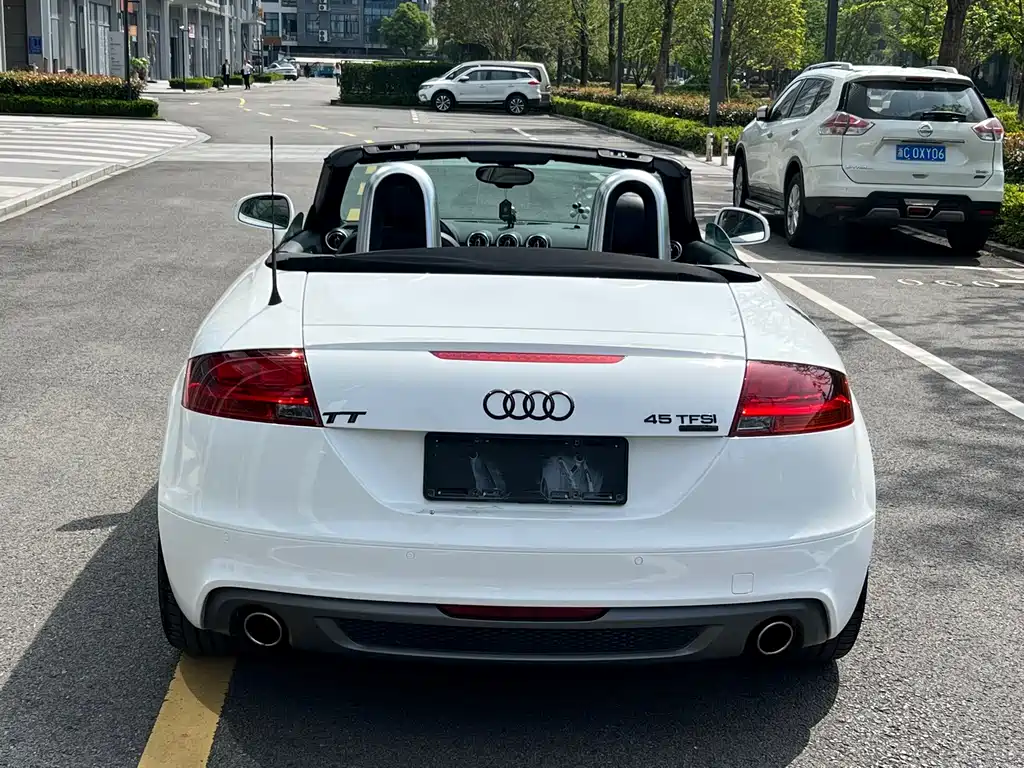 Audi TT 2014 — фото 6