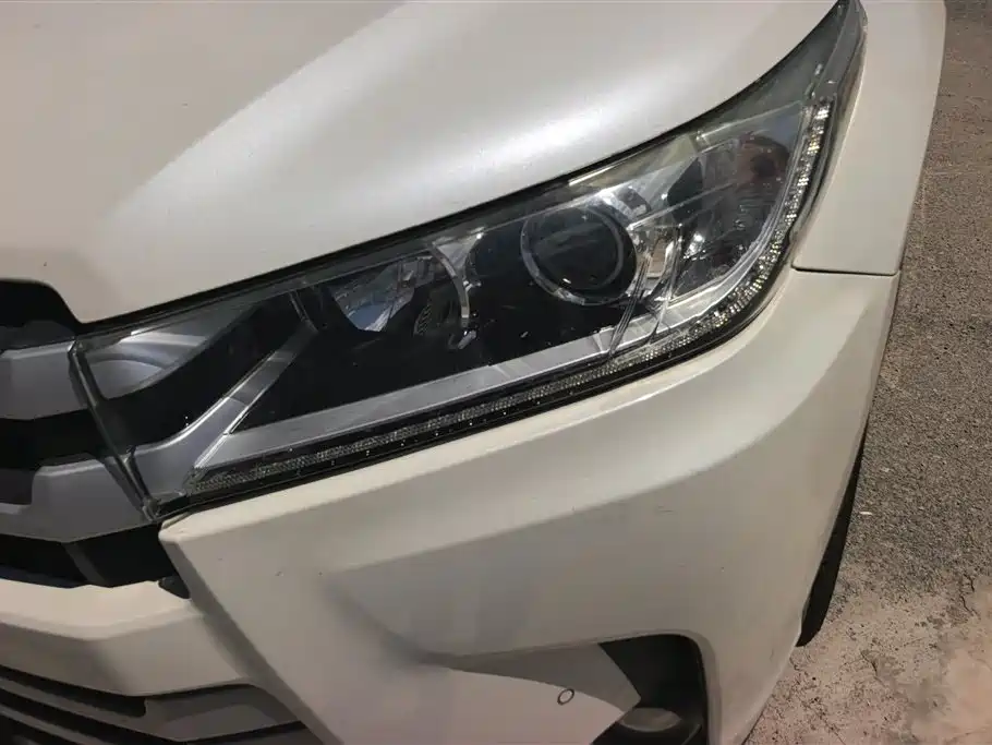 Toyota Highlander 2018