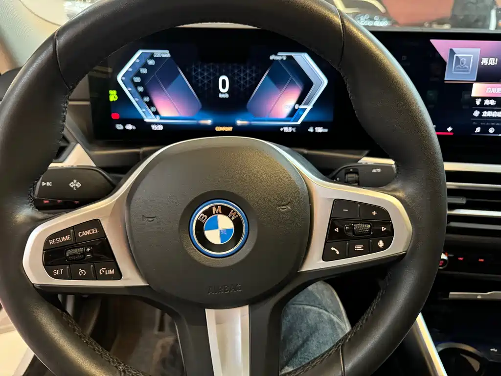 BMW i3 2024 — фото 5