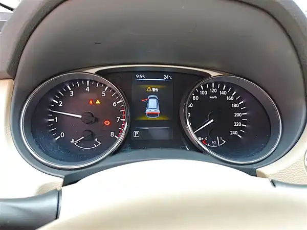 Nissan X-Trail 2014