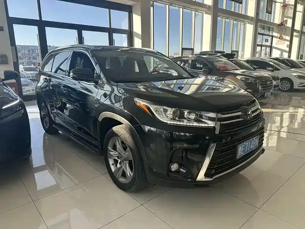 Toyota Highlander 2018