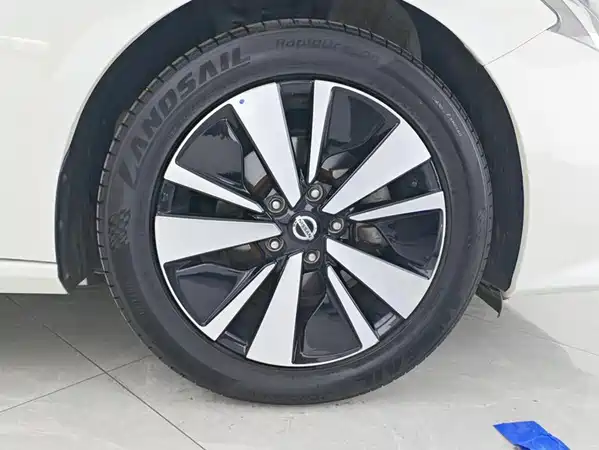 Nissan Teana 2021