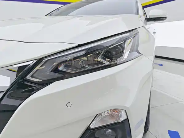 Nissan Teana 2021