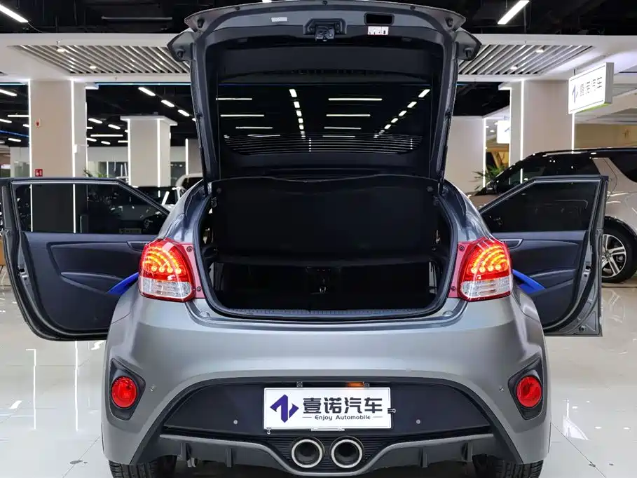 Hyundai Veloster 2015 — фото 29